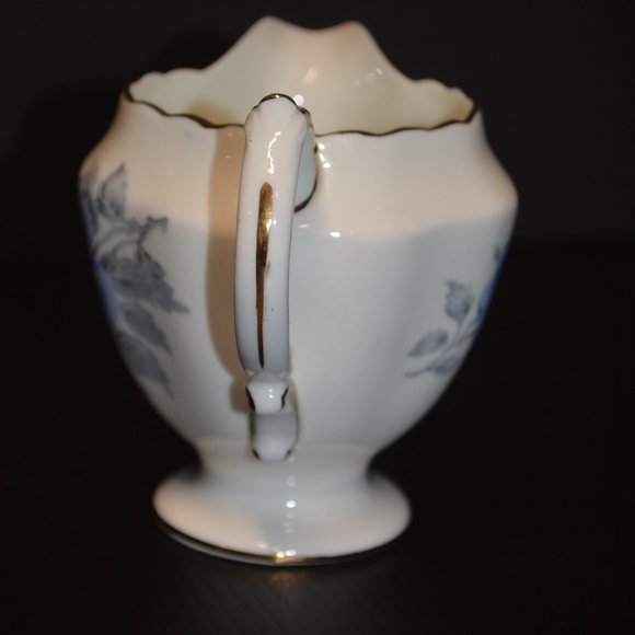 VTG Hammersley & Co Bone China Creamer Blue Floral - Picture 3 of 9